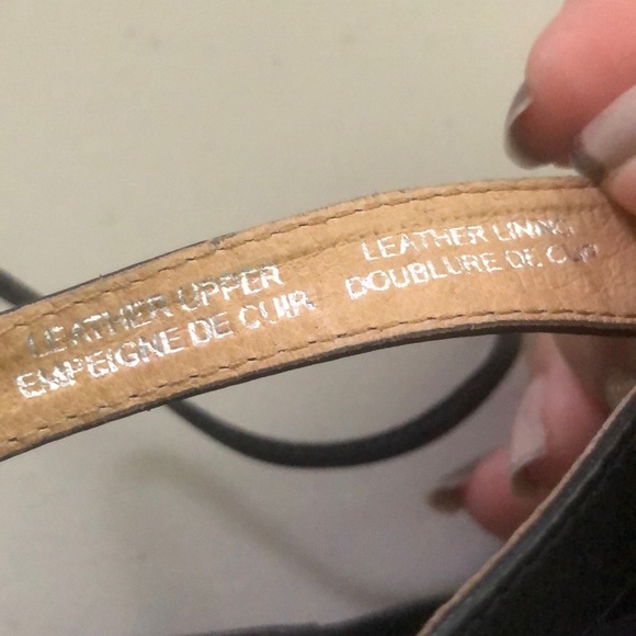 NWOT Blondo Sandals - Picture 4 of 16